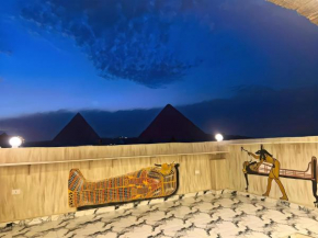 Sphinx Pyramids Crypt